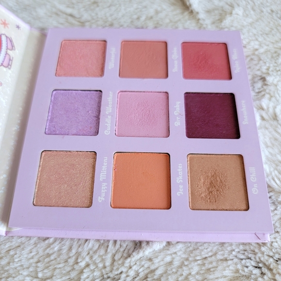 Hello Kitty X ColourPop Snow much Fun Pressed Powder Palette - Picture 6 of 10